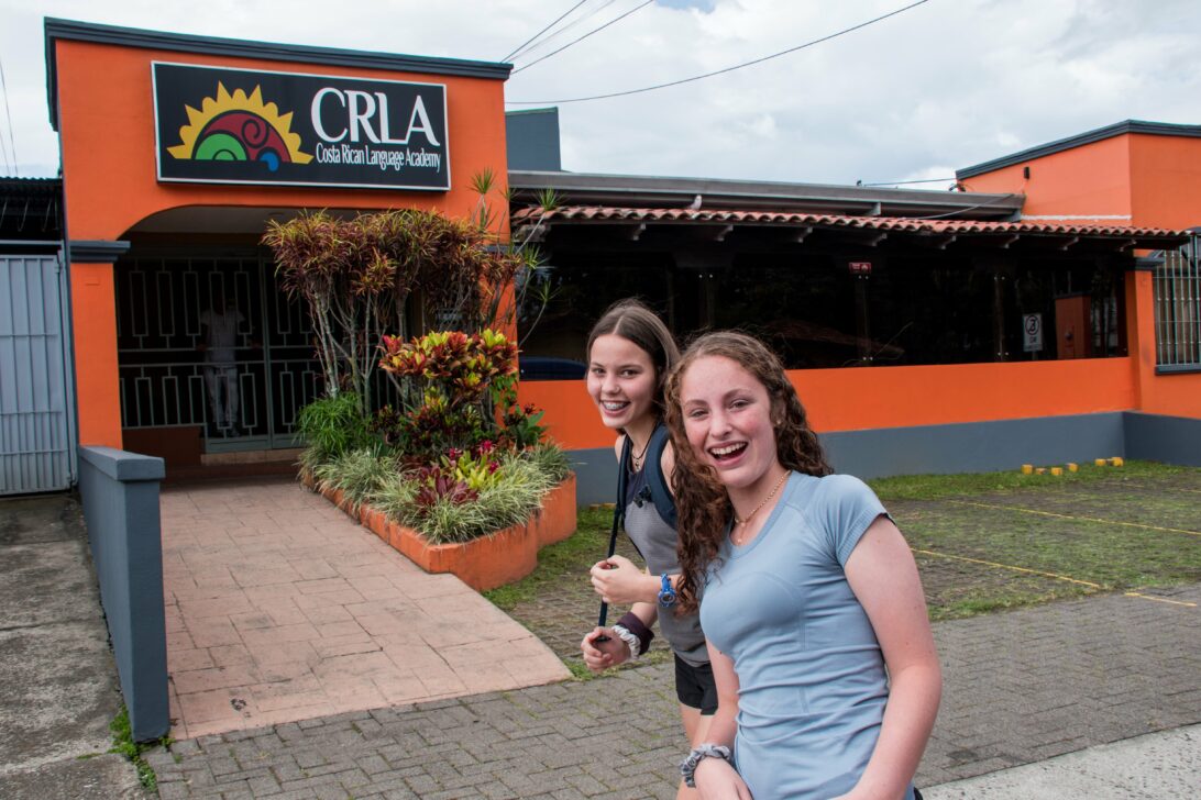 two students entering the costa rican language academy