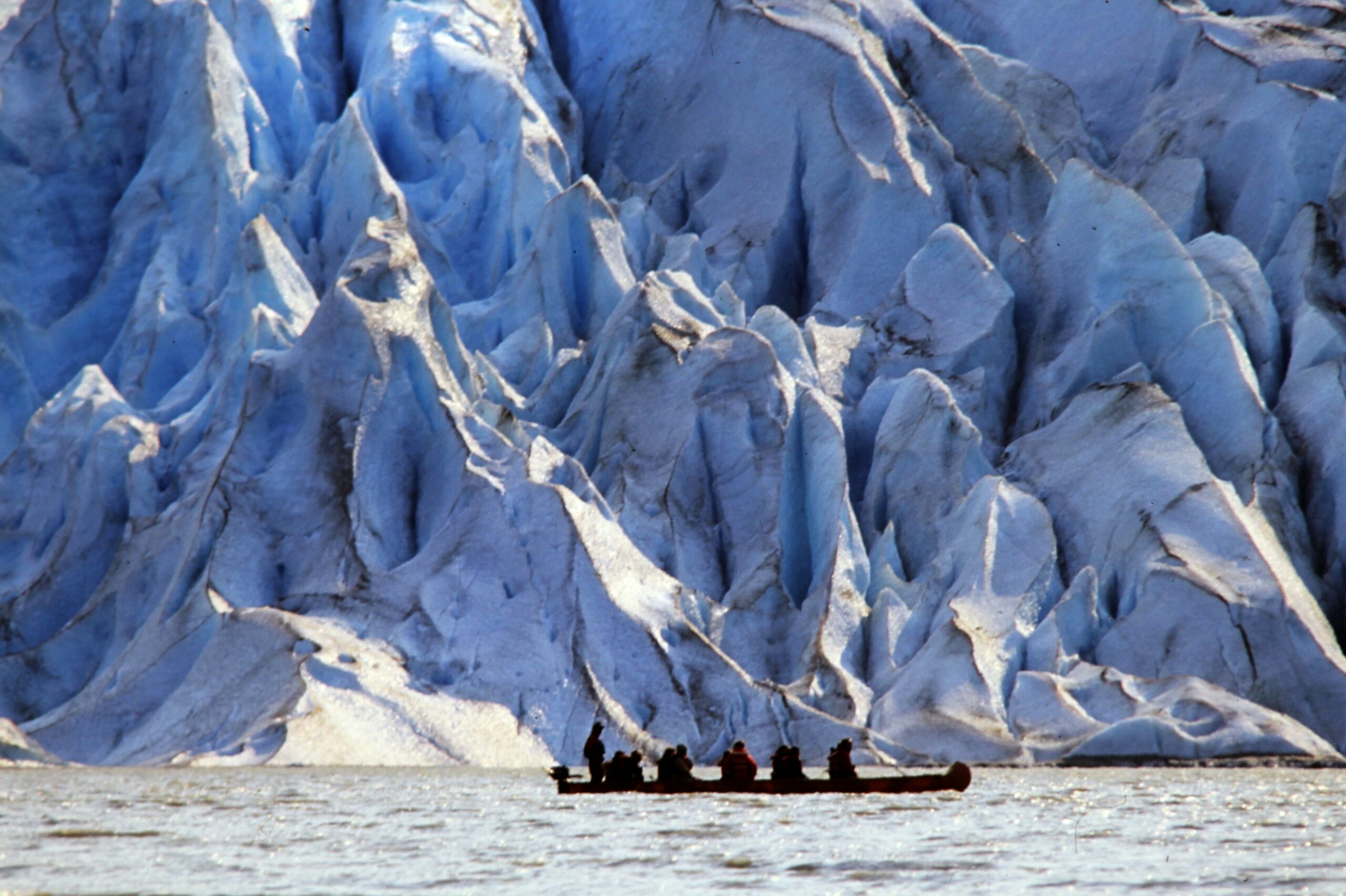 2003 Sea kayak by glacier