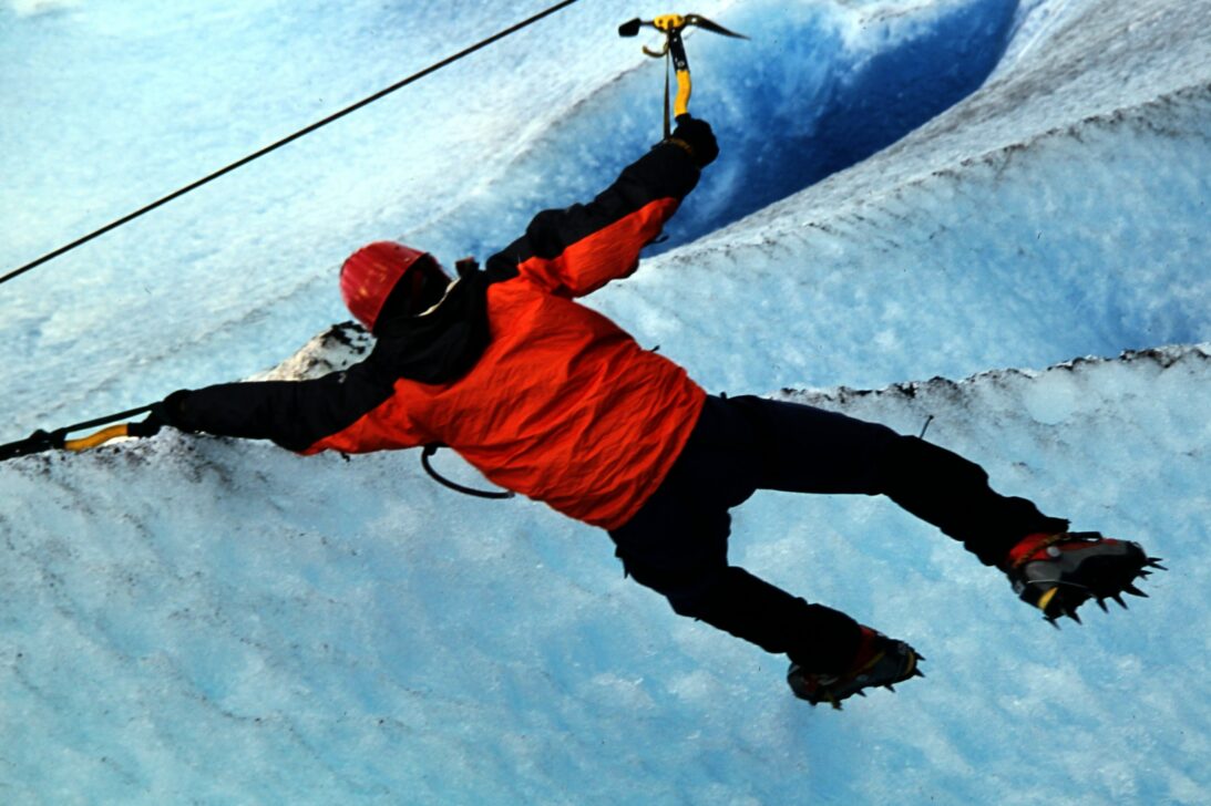 2004 ice climbing reach