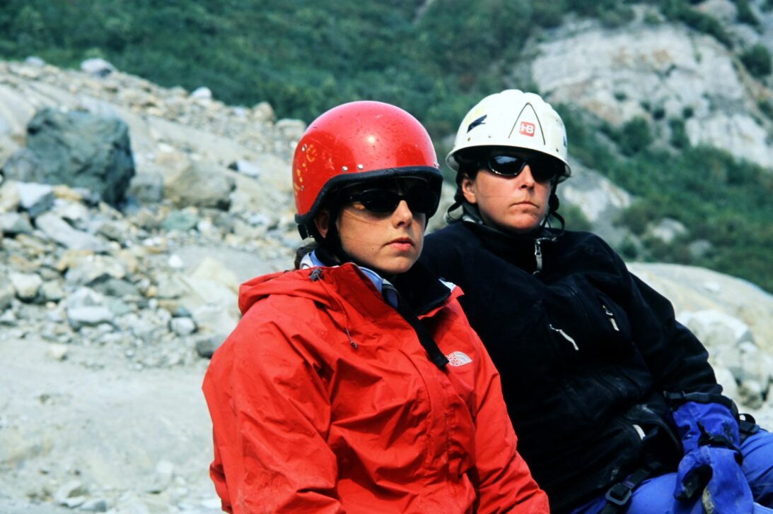 2004 2 people with helmets